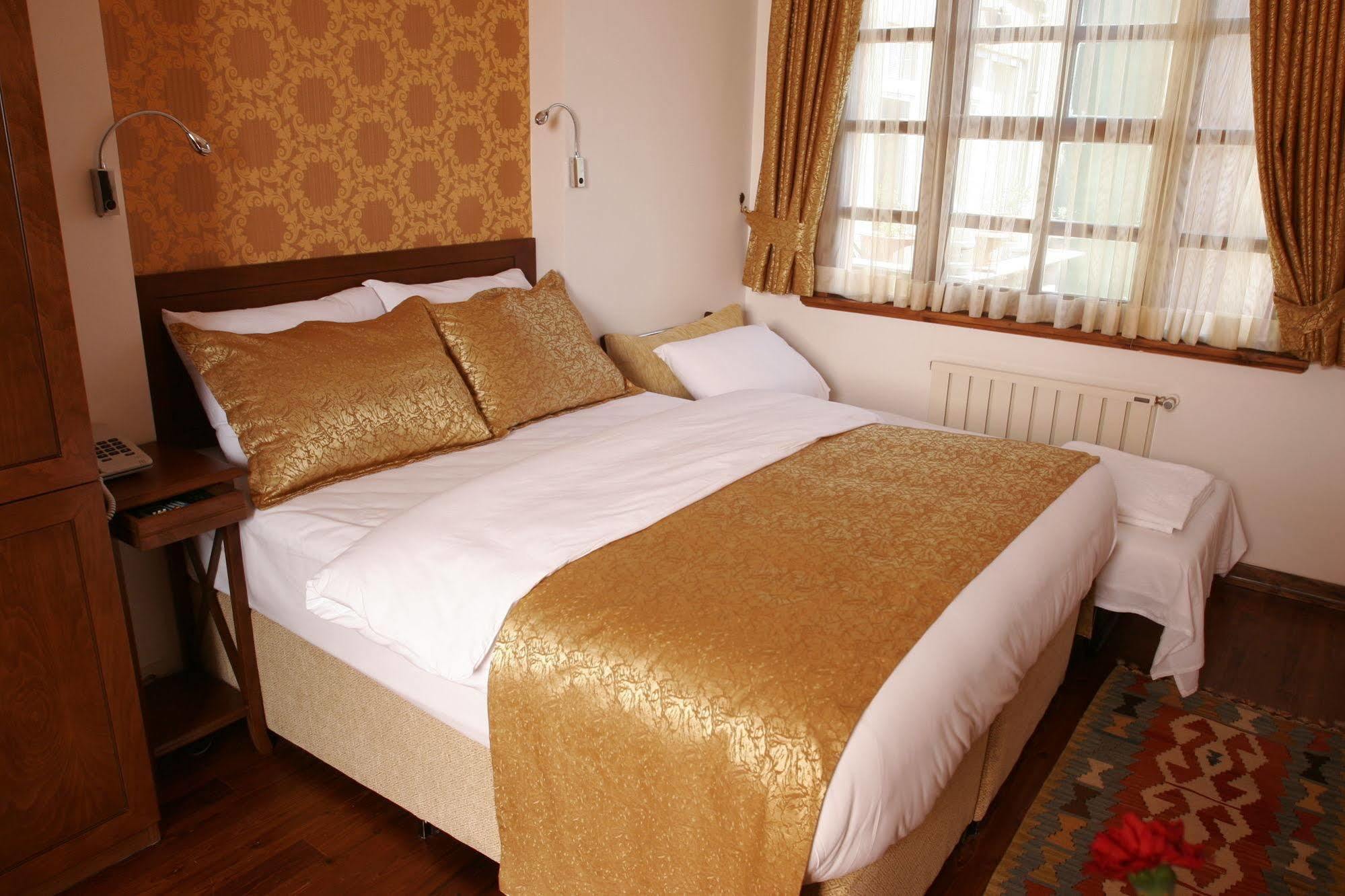 Hotel Vera Provincia di Provincia di Istanbul Esterno foto